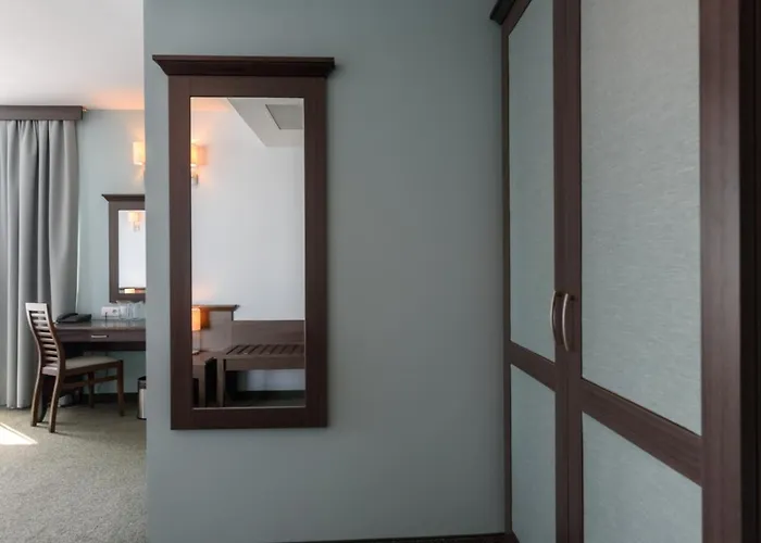 狮阳海滩酒店 酒店 4*