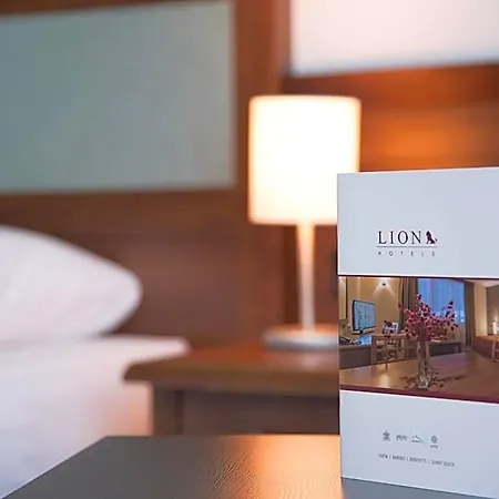 Lion Sunny Hotel 4*