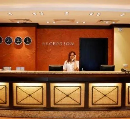Hotel Lion Sunny 4*