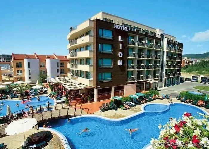 Lion Sunny Hotel 4*