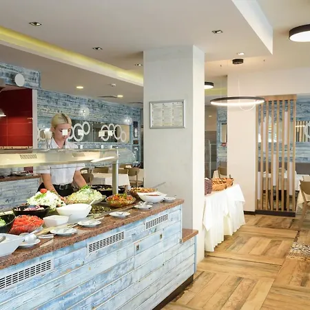 Lion Sunny 4* Slăntjev Brjag